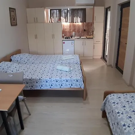 Goka Apartment *